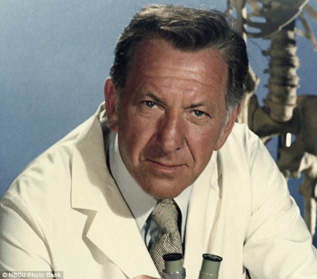 Quincy, M.E. Quincy ME and The Odd Couple star Jack Klugman dies aged 90