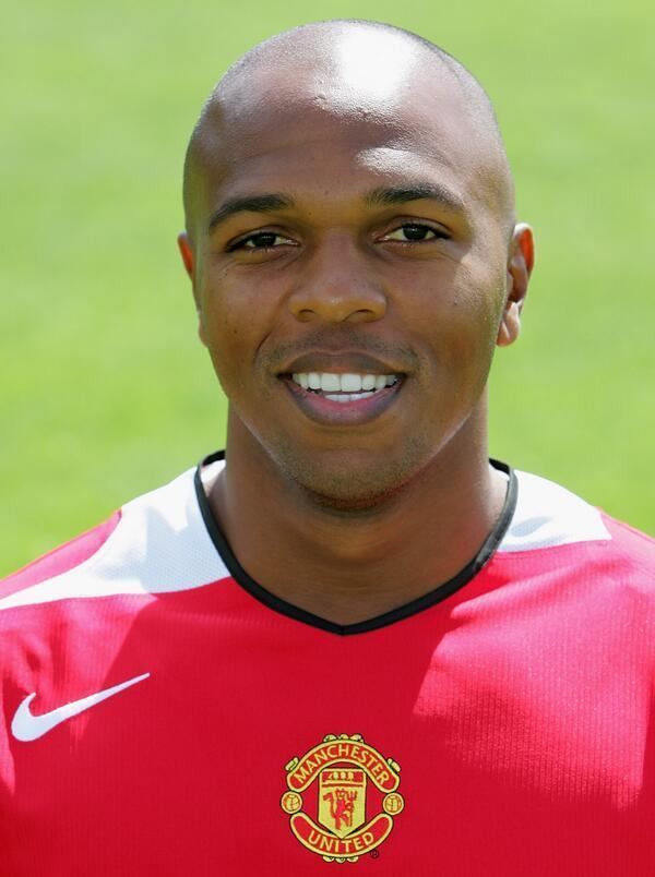 Quinton Fortune Manchester United on Twitter quotQuinton Fortune has added