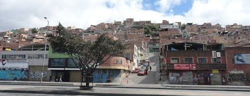 Quiroga, Bogotá httpsmw2googlecommwpanoramiophotosmedium