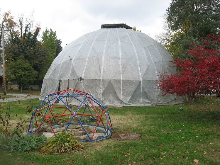 R. Buckminster Fuller and Anne Hewlett Dome Home