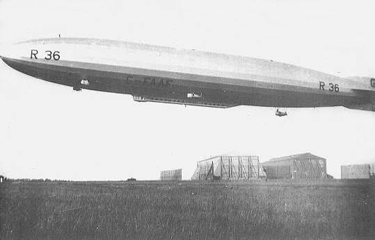 R36 (airship) airshipsonlinecomairshipsr36imagesR36lgejpg