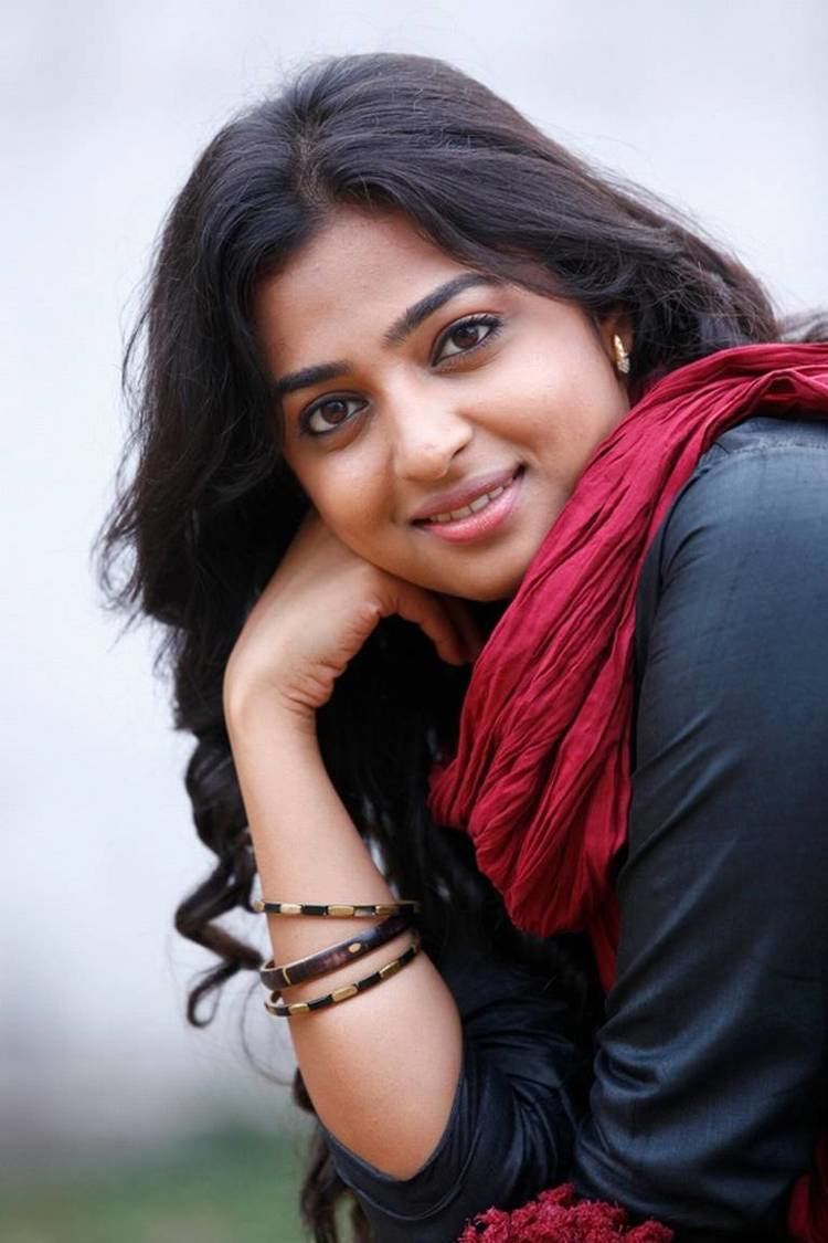 Radhika Apte fullhdwallpapersofradhikaapte10084jpeg