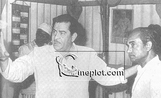 Radhu Karmakar Raj Kapoor with his cinematographer Radhu Karmakar in 1979