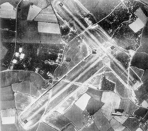 RAF Kingsnorth (World War II) httpsuploadwikimediaorgwikipediacommonsthu