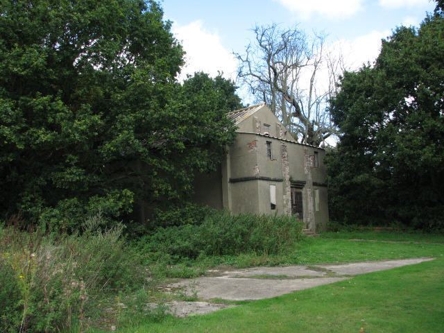 RAF Swannington Former squash court at RAF Swannington Evelyn Simak ccbysa20