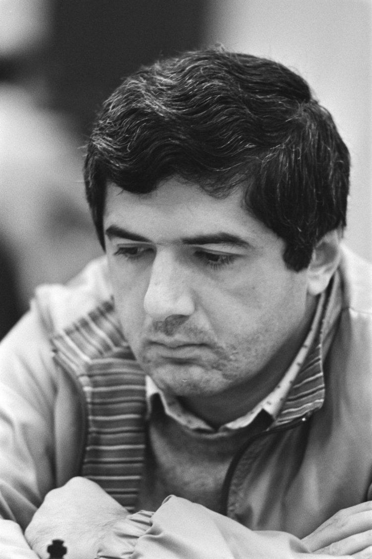 Rafael Vaganian FileRafael Vaganian 1983jpg Wikimedia Commons