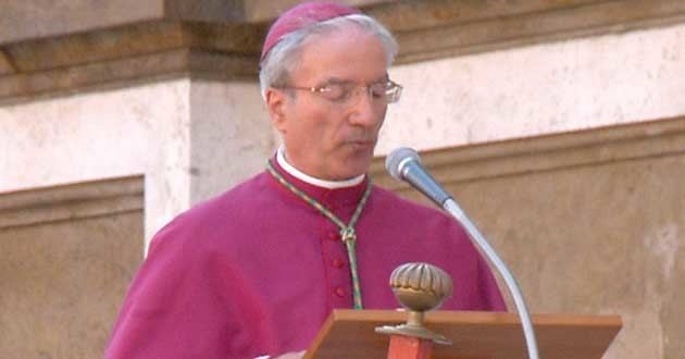 Raffaello Martinelli Diocesi di Frascati Trasferimento di parroci Il Sindaco di Monte