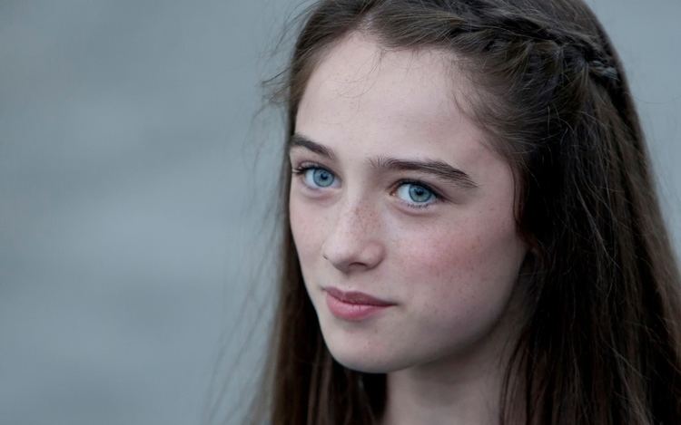 Raffey Cassidy Tomorrowland39s Raffey Cassidy KAYUTY