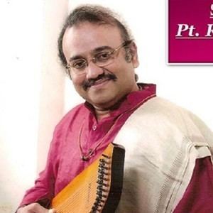 Raghunandan Panshikar Classical and semiclassical vocal by Pt Raghunandan Panshikar in