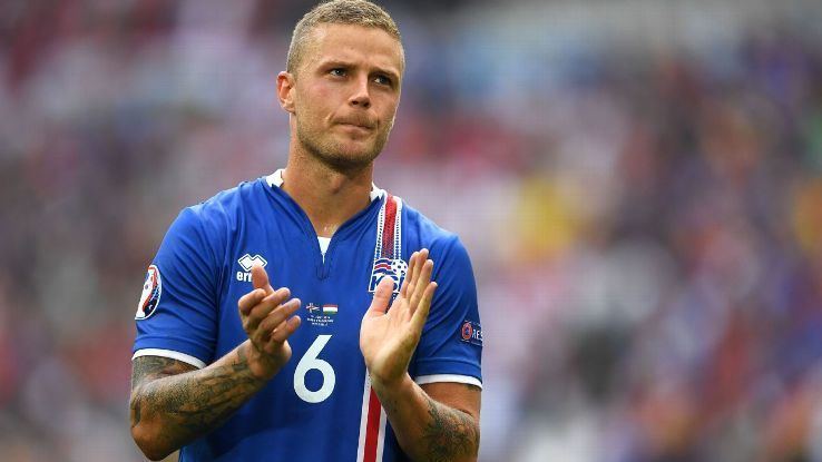 Ragnar Sigurðsson Ragnar Sigurdsson stars for Iceland in draw against Hungary ESPN FC