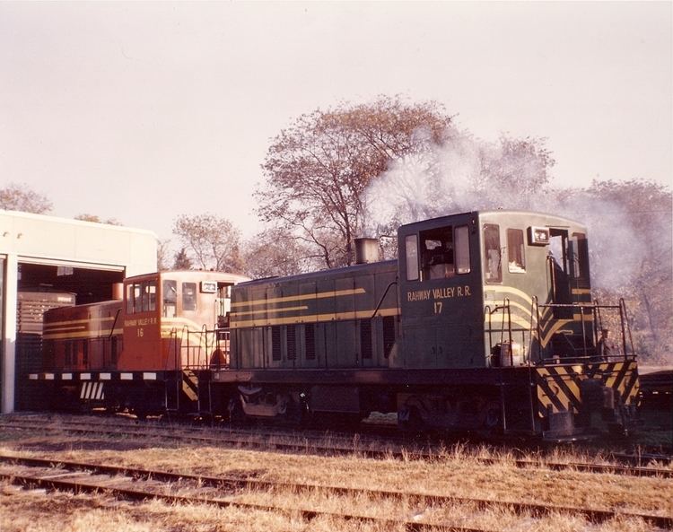Rahway Valley Railroad trainweborgrahwayvalleyengine1617jpg