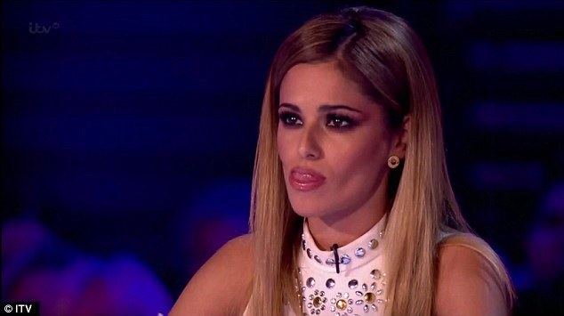 RAIGN The X Factor39s Cheryl FernandezVersini persuades Simon