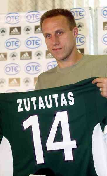 Raimondas Žutautas Raimondas Zutautas signing with PAO