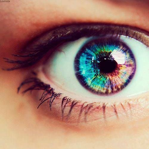 Rainbow Eyes Best 25 Rainbow eyes ideas on Pinterest Rainbow eye makeup