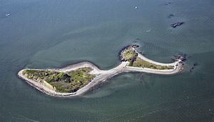 Rainsford Island httpsuploadwikimediaorgwikipediacommonsthu