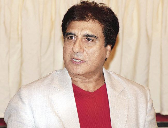 Raj Babbar Raj Babbar chooses polls over roles Entertainment