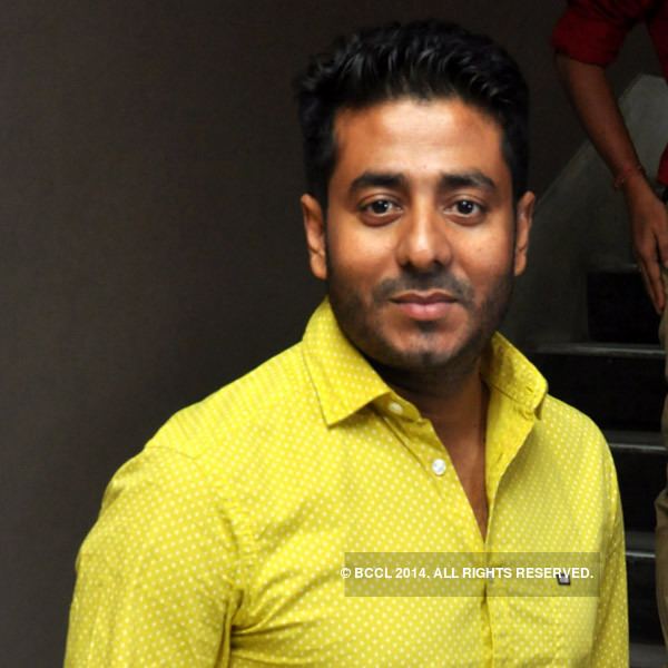 Raj Chakraborty Raj Chakraborty during a Bengali movie Ami Shudhu Cheyechi