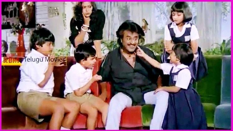 Raja Chinna Roja Rajinikanth Enjoying With Childrens In Raja chinna roja Telugu