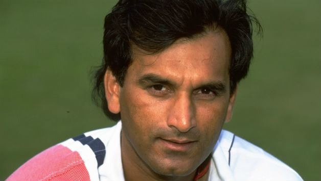 Former India cricketer Rajesh Chauhan admitted in ICU after