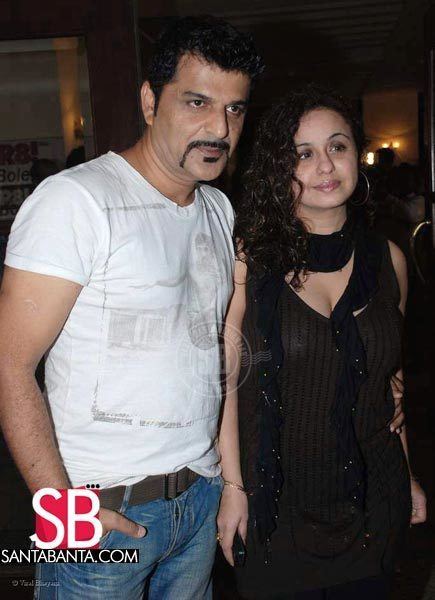 Rajesh Khattar Gr8 Anniversary Bash Rajesh Khattar and Vandana