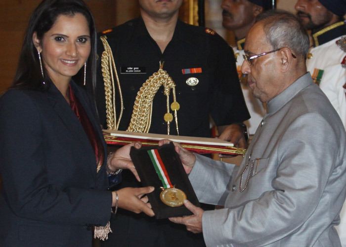 Rajiv Gandhi Khel Ratna PHOTOS Sania Mirza receives Rajiv Gandhi Khel Ratna award The