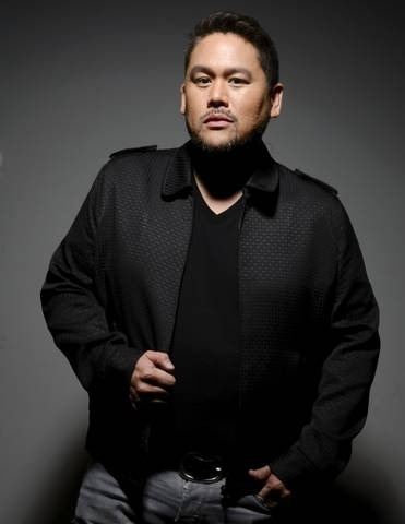 Rajo Laurel Rajo Laurel Takes Viewers Into His Bedroom in 39Interior