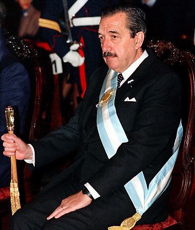 Raúl Alfonsín Raul Alfonsin president of Argentina Britannicacom