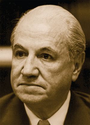 Raúl Prebisch httpsuploadwikimediaorgwikipediaenaaaRa