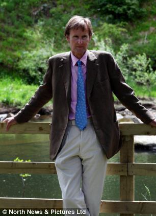 Ralph Percy, 12th Duke of Northumberland Why does a Duke worth 320m want to double the rents of his farmers