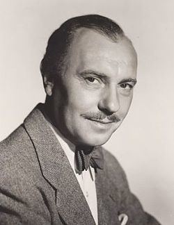 Ralph Richardson httpsuploadwikimediaorgwikipediacommonsthu