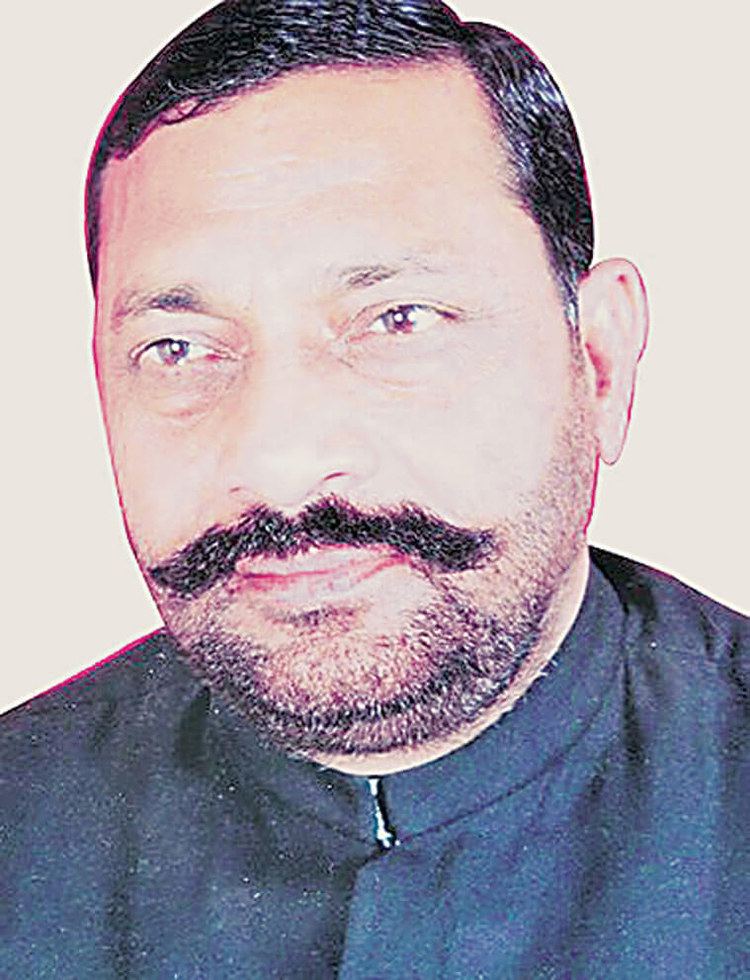 Ram Murti Verma UP journalist death Murder accused strongman and 39friend