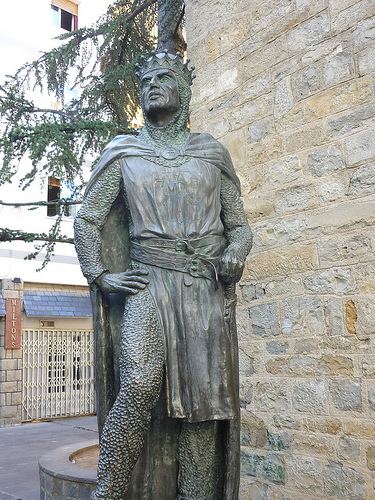 Ramiro I of Aragon Huesca Jaca Estatua del rey Ramiro I de Aragn