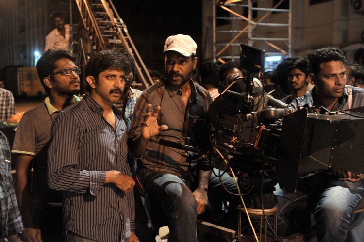 Ramji Thani Oruvan Movie Cinematographer Ramji Working Photos 30