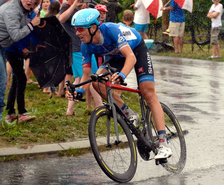 Ramunas Navardauskas Ramunas Navardauskas attacks to win Tour de France stage