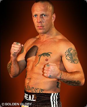 Ramon Dekkers Report Kickboxing Legend Ramon Dekkers Dead at 43 Full Contact