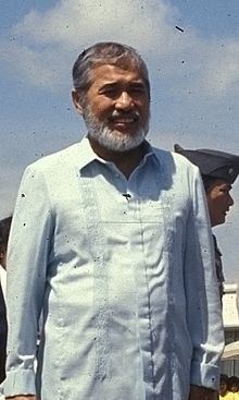 Ramon Mitra, Jr. httpsuploadwikimediaorgwikipediacommonsthu