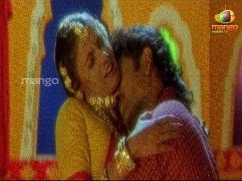 Ramudochadu movie scenes 4 59 Ramudochadu movie songs gumma gumma song nagarjuna soundarya ravali
