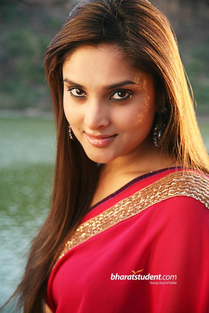 Ramya (Actress And Politician) ~ Bio Wiki | Photos | Videos