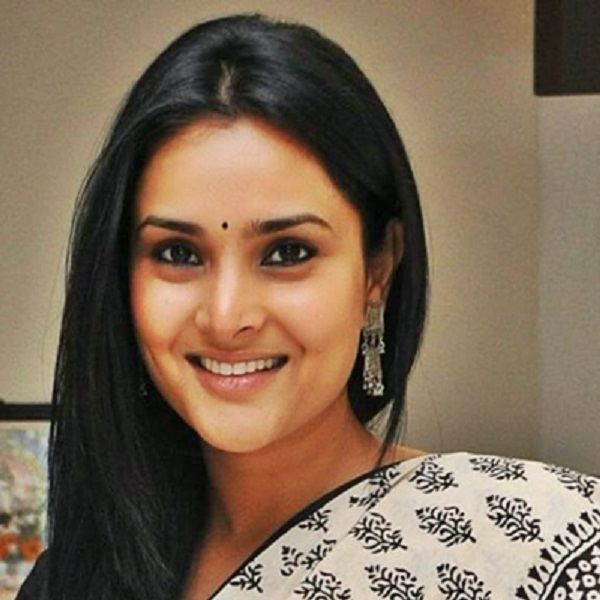 Ramya Kannada Heroine Xxx - Ramya (Actress And Politician) ~ Bio Wiki | Photos | Videos