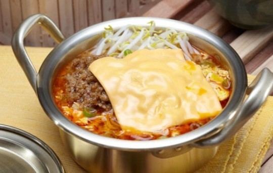 Ramyeon 13 Ways Koreans Eat their Ramyeon happiebbcom