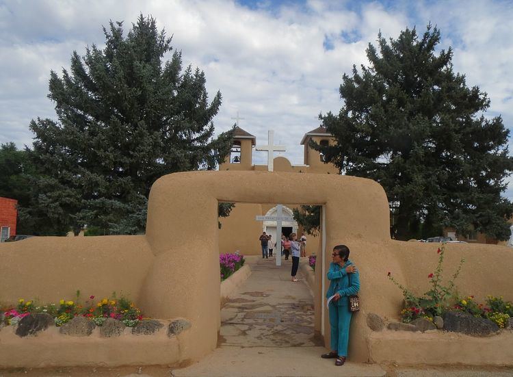 Ranchos de Taos Plaza