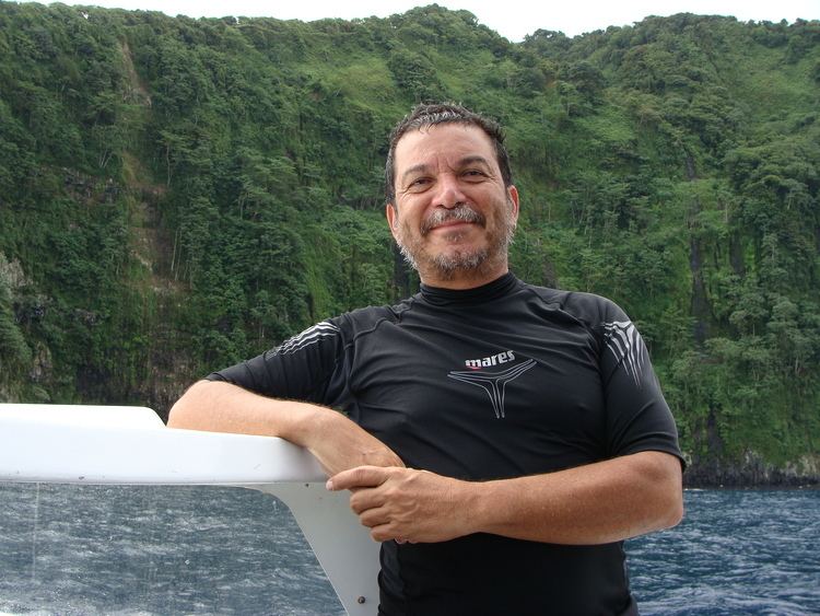 Randall Arauz Saving the ocean by sparing sharks39 fins QampA with