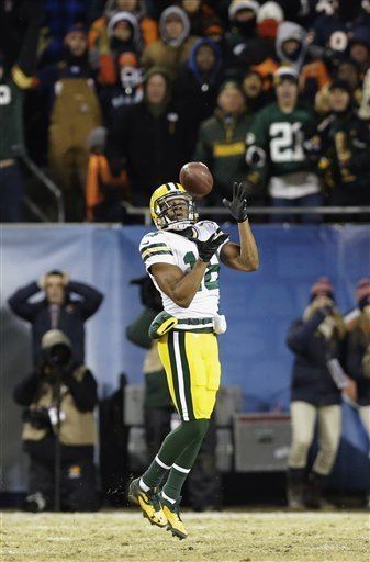 Randall Cobb (American football) Packers Just like old times as Aaron Rodgers Randall Cobb save the