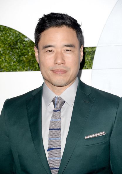 Randall Park Randall Park Photos Arrivals at the GQ Men of the Year