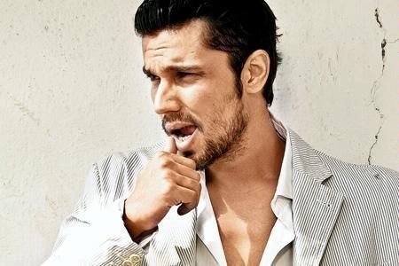 Randeep Hooda Randeep Hooda Wiki Bio Net Worth Height Measurement Age Car