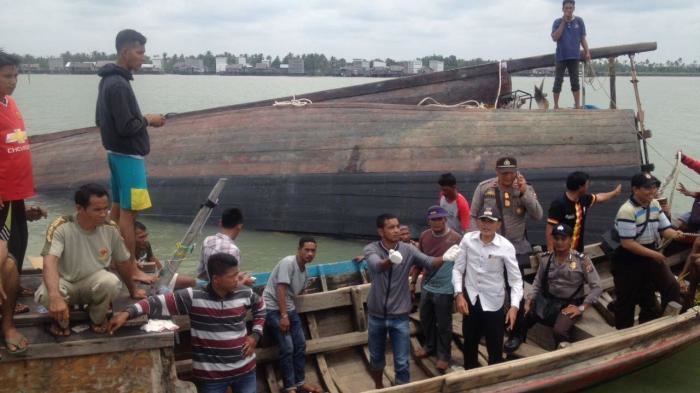 Rangsang Kapal Nahas yang Tertelungkup di Perairan Rangsang Tak Punya Izin