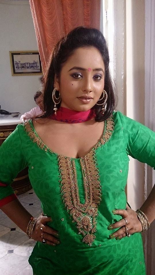 Rani Chatterjee Photos Khesari Lal Yadav amp Rani Chatterjee Jaanam