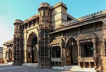 Rani Rupamati's Mosque httpsuploadwikimediaorgwikipediacommonsthu
