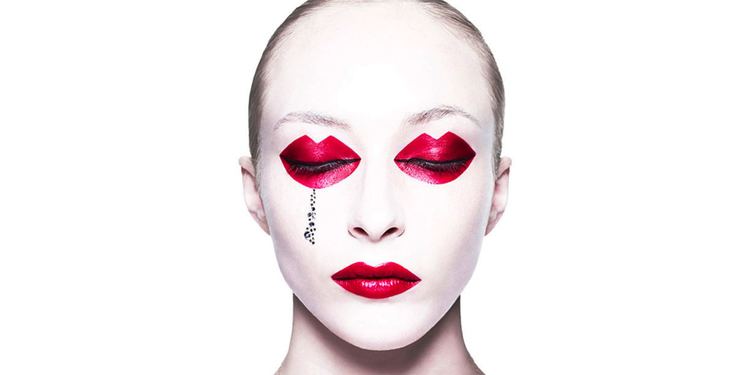 Rankin (photographer) Eccentric Makeup and Photography by Rankin Illusion Magazine