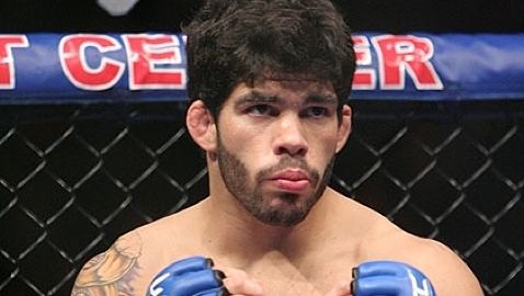 Raphael Assunção Raphael Assuncao Gets New UFC Contract MMAWeeklycom